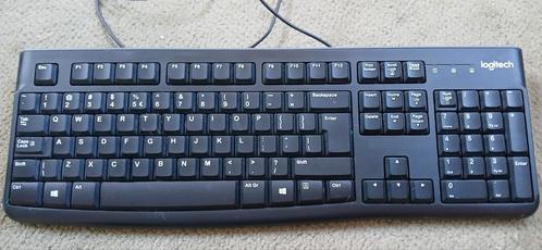 Logitech qwerty toetsenbord zgan, Computers en Software, Toetsenborden, Zo goed als nieuw, Ophalen of Verzenden