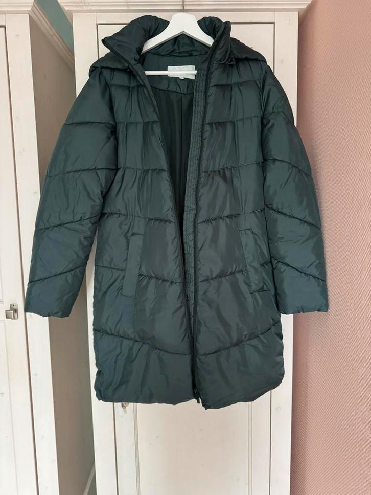 Vila dames winterjas met capuchon maat XS groen, Kleding | Dames, Jassen | Winter, Zo goed als nieuw, Maat 34 (XS) of kleiner