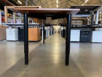 Hoekbureau met knop  220x110/80xH62-82 cm, 38 stuks - afbeelding 14