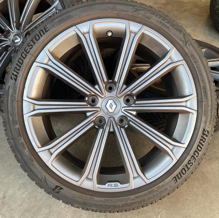 18” Originele Renault Megane RS Trophy velgen + winterbanden, Auto-onderdelen, Banden en Velgen, Banden en Velgen, Winterbanden
