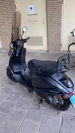 Vespa Sprint Notte 2021 | 6000KM, Fietsen en Brommers, Scooters | Vespa, Ophalen, Gebruikt, Vespa S, Benzine