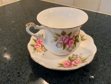 Royal Ascot Kop en Schotel - Rose Basket beschikbaar voor biedingen