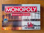 Monopoly Nijmegen & 4Daagse - Bordspel, Hobby en Vrije tijd, Gezelschapsspellen | Bordspellen, Een of twee spelers, Ophalen of Verzenden