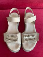 Gabor sandalen maat 41 zgan, Beige, Gabor, Zo goed als nieuw, Sandalen of Muiltjes