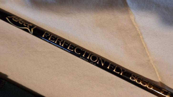 Orvis Perfection Fly 8656 9F #5-6 2 delig, Watersport en Boten, Hengelsport | Vliegvissen, Gebruikt, Overige typen, Ophalen