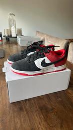 Nike By You Dunk Low maat 42,5, Nike, Ophalen of Verzenden, Sneakers of Gympen, Gedragen