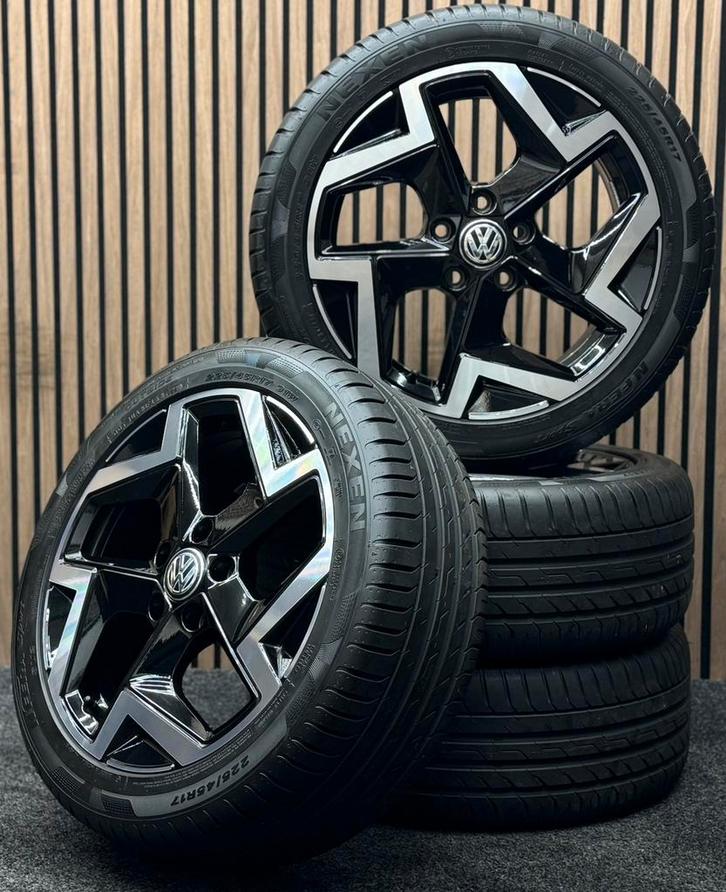 DEMO! Originele 17 inch VW Golf 8 Coventry 5x112 225/45/17, Auto-onderdelen, Banden en Velgen, Banden en Velgen, Zomerbanden, 17 inch