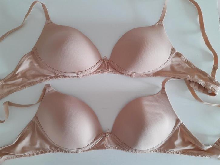 2x voorgevormde beugelloze BH's - mt. 75B - HEMA, Kleding | Dames, Ondergoed en Lingerie, BH, Beige, Ophalen of Verzenden