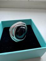 Gewikkelde grote zilveren ring met grote onyx steen, mt 18.5, Sieraden, Tassen en Uiterlijk, Ringen, Ophalen of Verzenden, Zo goed als nieuw