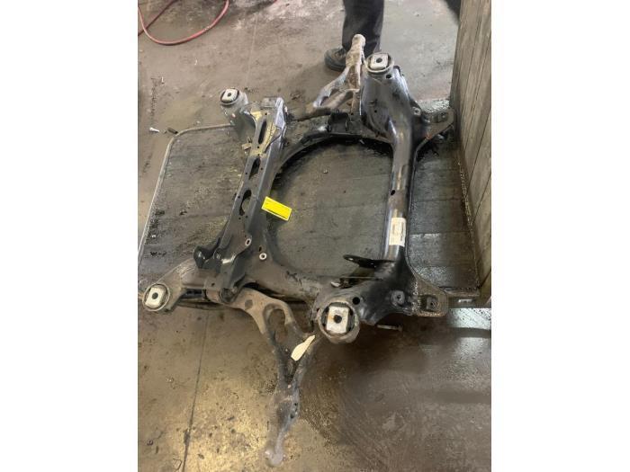 Subframe van een Audi Q7, Auto-onderdelen, Ophanging en Onderstel, Audi, Gebruikt, 3 maanden garantie, Ophalen of Verzenden