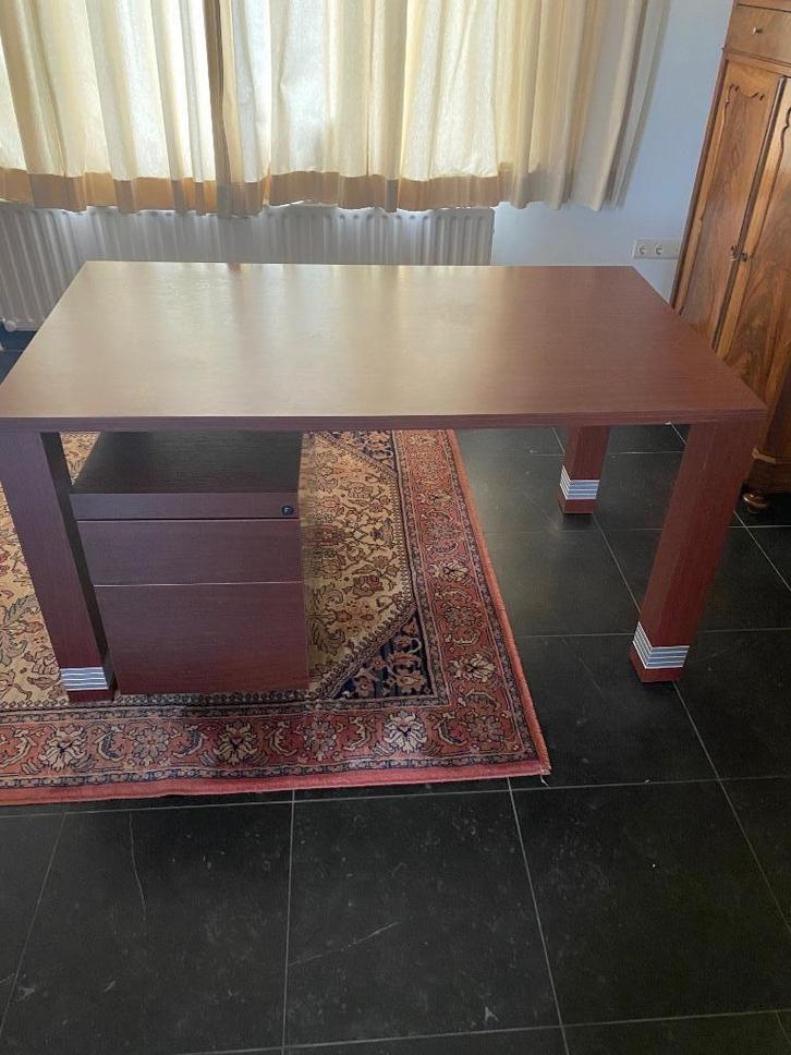 In hoogte verstelbaar bureau en ladeblok met zwenkwielen, Huis en Inrichting, Bureaus, Zo goed als nieuw, Bureau, Met wielen, Ophalen