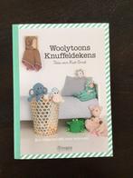 Woolytoons knuffeldekens - Tessa van Riet-Ernst, Ophalen of Verzenden, Zo goed als nieuw, Haken, Patroon of Boek