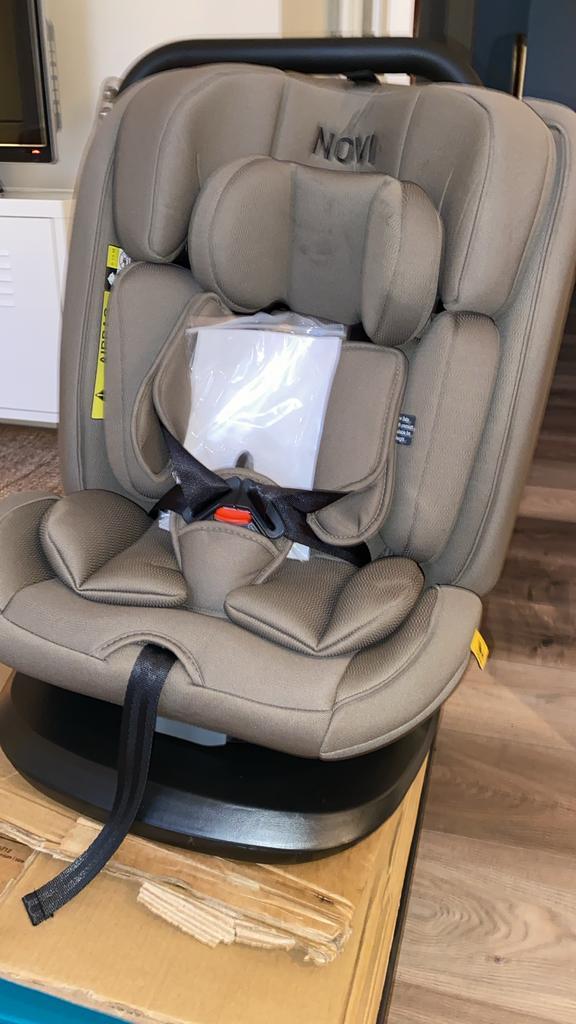 Novi Baby Goliath Premium I-Size Autostoel, Kinderen en Baby's, Autostoeltjes, Zo goed als nieuw, Overige merken, Zijbescherming