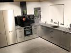 E-14 Moderne Designkeuken in RVS-look Spoedverkoop, Ophalen, Nieuw, Enkelwandige keuken, Nobilia