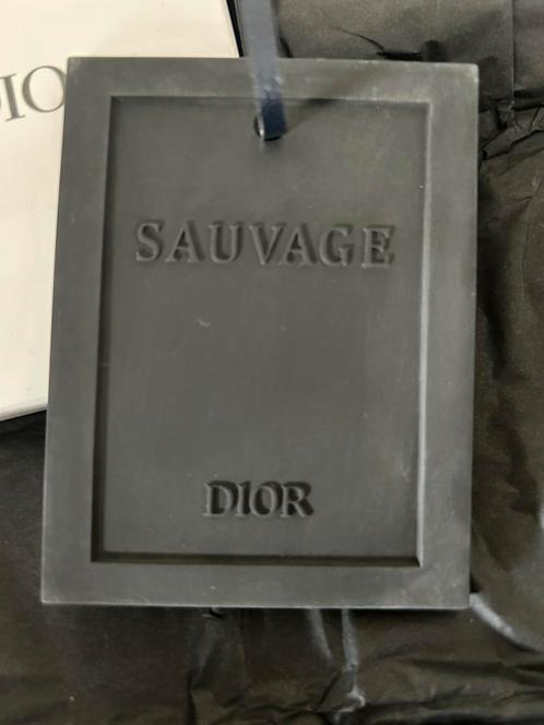 DIOR SAUVAGE PERFUME CERMIC KAST AUTO HANGER NIEUW, Sieraden, Tassen en Uiterlijk, Uiterlijk | Parfum, Nieuw, Ophalen