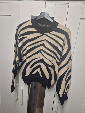  Trui  - Maat S beschikbaar voor biedingen