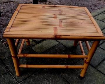 Vintage retro Bamboe Bijzettafel zie foto's voor afmetingen  beschikbaar voor biedingen