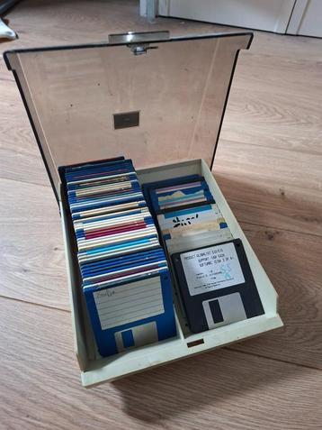 ca. 70 Diskettes beschikbaar voor biedingen