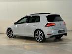 Volkswagen Golf 2.0 TSI GTI Performance Business | PANO | DY, Gebruikt, Euro 6, 4 cilinders, 1984 cc