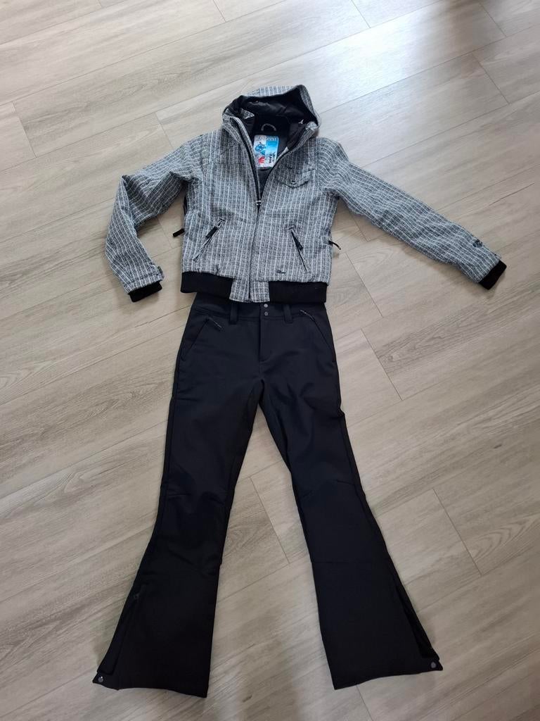 Ski kleding set Columbia & Protest, Kleding | Dames, Wintersportkleding, Zo goed als nieuw, Pak, Maat 36 (S), Ophalen of Verzenden