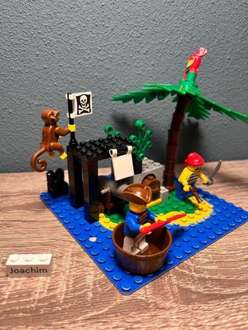LEGO Pirates 6260 Shipwreck Island beschikbaar voor biedingen