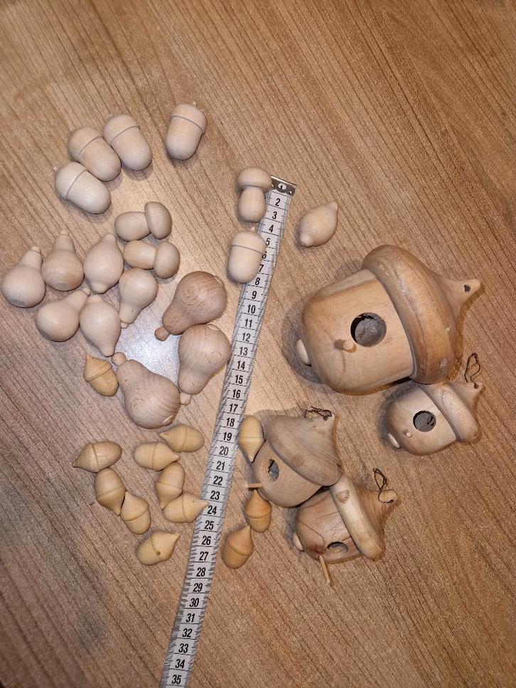 decoratie hobby houten eikels peren huisjes enz.  verven, Huis en Inrichting, Woonaccessoires | Wanddecoraties, Nieuw, Ophalen of Verzenden
