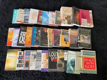 200-300 Christelijke boeken - alles voor 1 prijs! beschikbaar voor biedingen