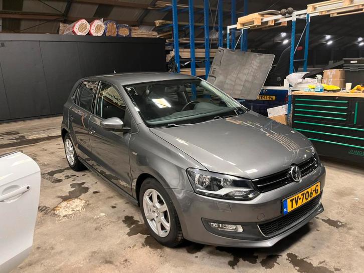 Volkswagen Polo 1.2 TSI, Auto's, Volkswagen, Particulier, Polo, Benzine, B, Hatchback, Handgeschakeld, Geïmporteerd, Zilver of Grijs