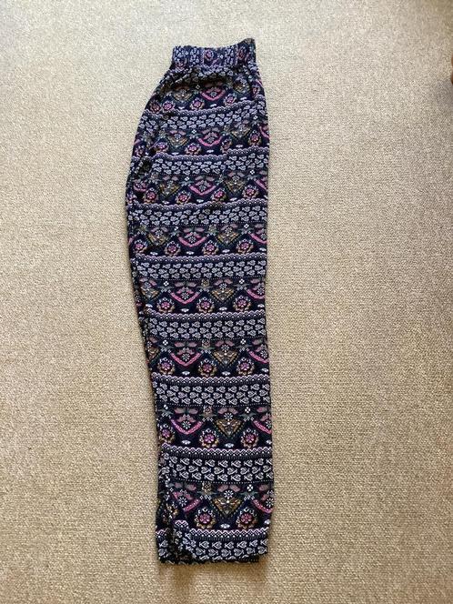 Zomerbroek zwart met print luchtig katoen maat 38/40, Kleding | Dames, Broeken en Pantalons, Zo goed als nieuw, Maat 38/40 (M)