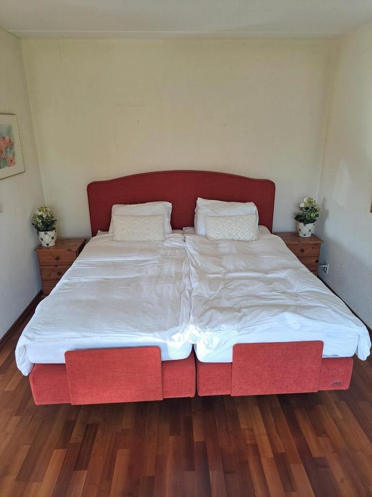 Ergosleep boxspring verstelbaar 180*210, Huis en Inrichting, Slaapkamer | Boxsprings, Gebruikt, 180 cm, 210 cm, Eenpersoons, Rood