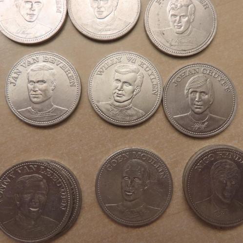 voetbal munten Shell 1970+  KNVB 1998 W.Jonk+ Oranje 2000, Verzamelen, Sportartikelen en Voetbal, Zo goed als nieuw, Overige typen