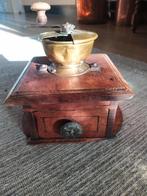koffiemolen hout geel koper afsluitbaar lade, Antiek en Kunst, Antiek | Keukenbenodigdheden, Ophalen of Verzenden