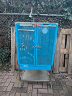 Gereedschapskar op wielen, Ophalen