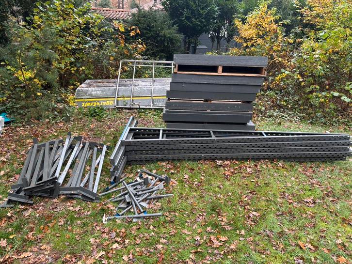 Prachtige stelling 5 meter lang, Huis en Inrichting, Kasten | Stellingkasten, Zo goed als nieuw, Ophalen of Verzenden