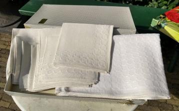 DE WITTE-LIETAER vintage linnen tafelkleed + 8 servet NIEUW! beschikbaar voor biedingen