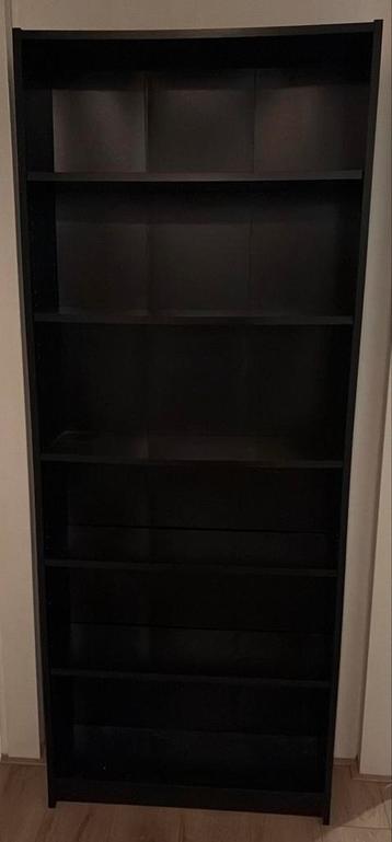 GRATIS: Zwarte Billy Boekenkast van IKEA - afbeelding 1