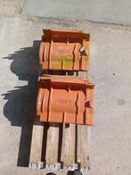 V H rechte gevelpan rood  8 stuks, Ophalen, Gebruikt, Steen of Klei, 15 m² of meer