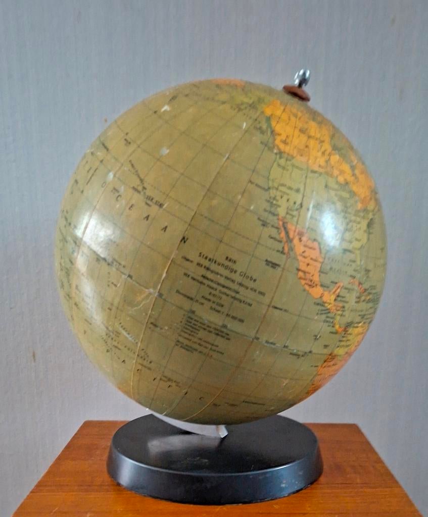 Vintage jaren 60 staatskundige wereldbol VEB Hermann Haack, Huis en Inrichting, Woonaccessoires | Wereldbollen, Ophalen of Verzenden