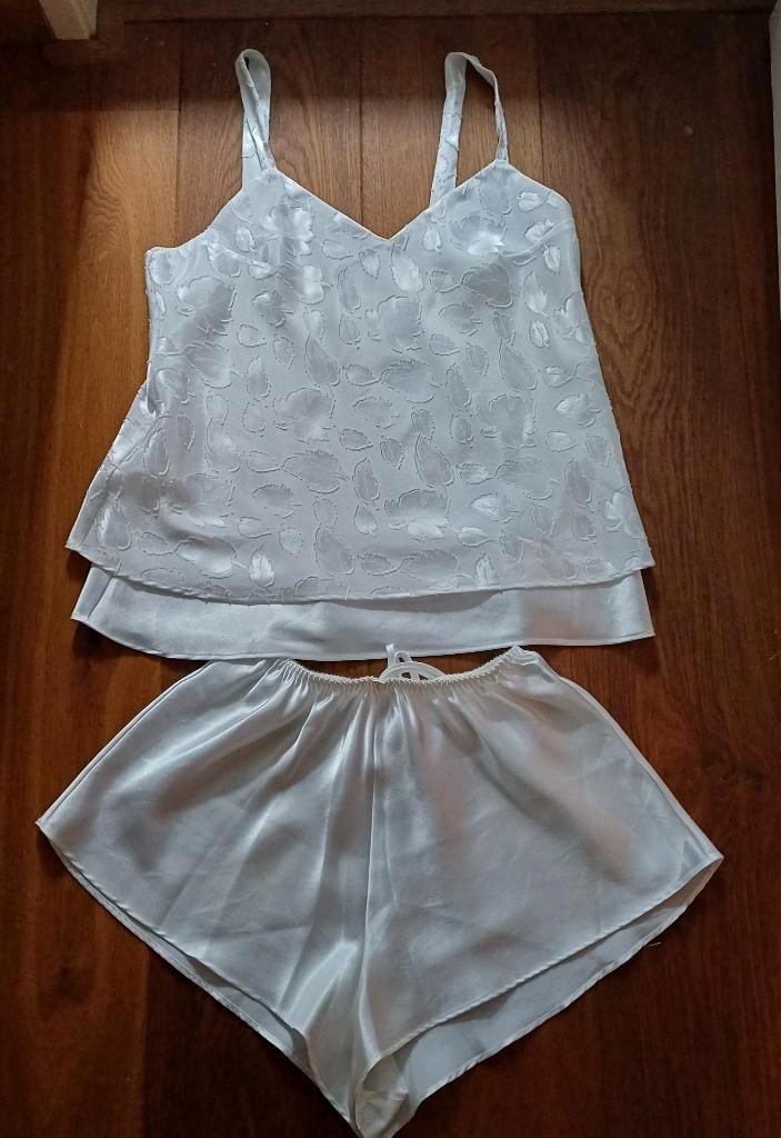 Pyama Set Short met Hemdje C&A S Ongedragen ( Jool ), Kleding | Dames, Pyjama's, Zo goed als nieuw, Maat 36 (S), Verzenden