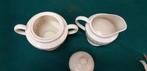 melk en suiker set, aardewerk beige, Huis en Inrichting, Keuken | Servies, Ophalen of Verzenden, 'T Olde Gre-j, Info@toldegrej.nl
