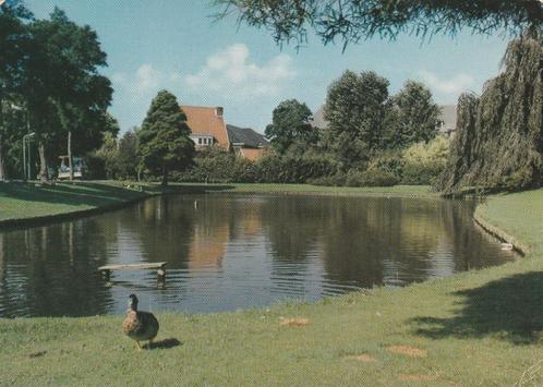 BLOEMENDAAL Vijver v. Wickevoort Crommelinlaan, Verzamelen, Ansichtkaarten | Nederland, Gelopen, Noord-Holland, 1960 tot 1980