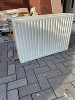Radiator - Gebruikt, Doe-het-zelf en Verbouw, Verwarming en Radiatoren, 30 tot 80 cm, Gebruikt, Radiator, Ophalen of Verzenden