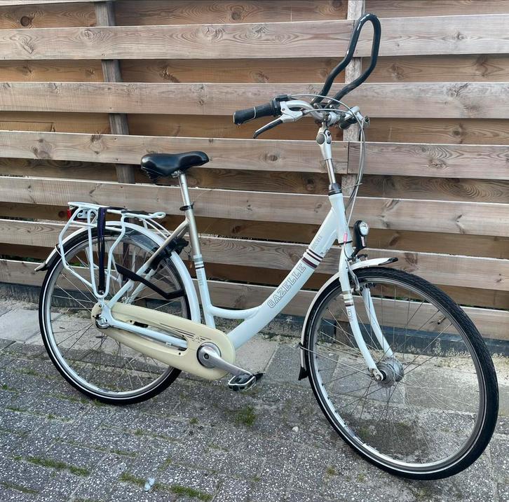 Gazelle dames fiets, Fietsen en Brommers, Fietsen | Dames | Damesfietsen, Gebruikt, Gazelle, Versnellingen, Ophalen