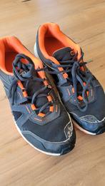 Kalenji sportschoenen met profiel mt 37. Survival outdoor, Ophalen of Verzenden, Gebruikt