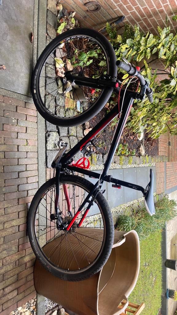 Beone mountainbike, Fietsen en Brommers, Fietsen | Racefietsen, Gebruikt, Overige merken, Meer dan 20 versnellingen, 28 inch, Aluminium