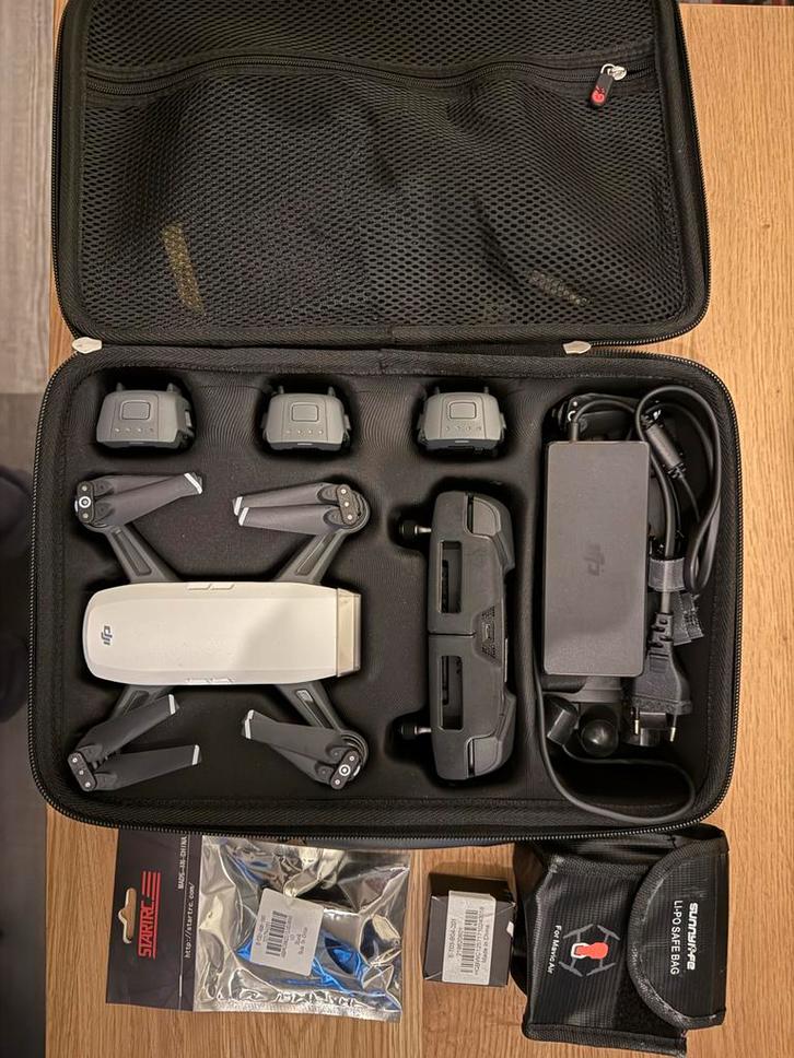 DJI Spark Drone - Compact en klaar voor avontuur!, Audio, Tv en Foto, Drones, Zo goed als nieuw, Drone met camera, Ophalen of Verzenden