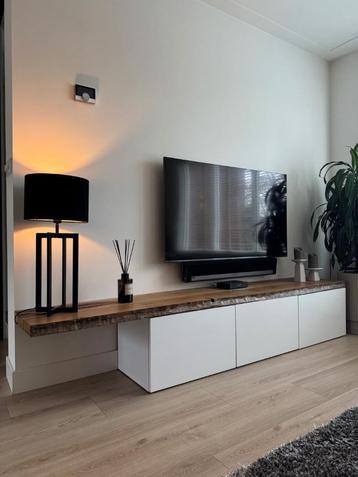 Eiken blad besta tv meubel 