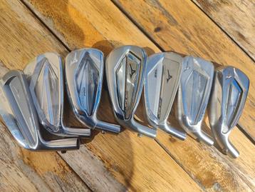 Mizuno JPX linkshandige ijzer 7/ shaft naar keuze beschikbaar voor biedingen