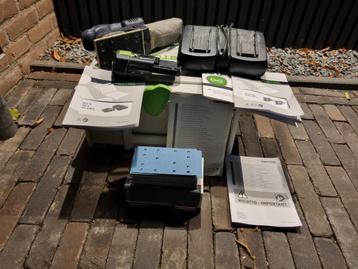 Festool schuurmachineRTSC400 3,0 2x accu duolader schuurpapi beschikbaar voor biedingen