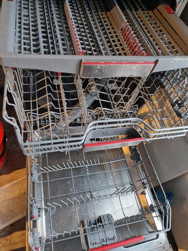 Vaatwasser inbouw, Bosch. Incl klein keukenkastje noodkeuken, Witgoed en Apparatuur, Vaatwasmachines, Gebruikt, Inbouw, Minder dan 85 cm